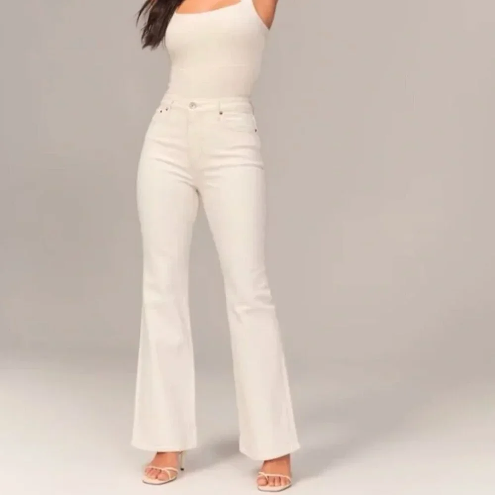 Abercrombie The Vintage Flare High Rise Jean Curve Love in Cream Size 34 Short - Picture 1 of 5